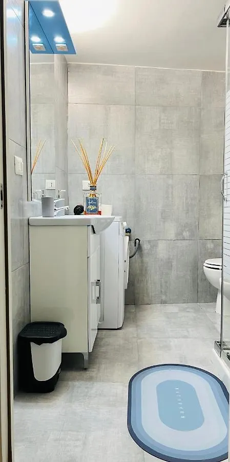 Qs House Apartment Naples Italy